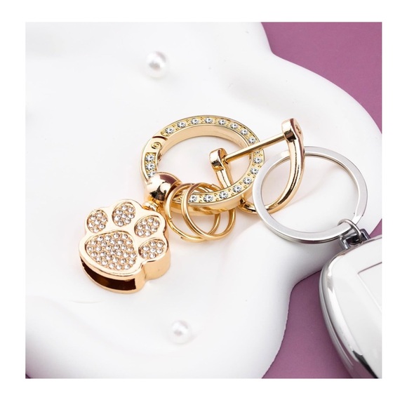 Gold and Crystal Rhinestone Dog Cat  Paw Print Keychain Bag Charm - Picture 3 of 7